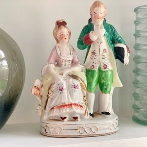 vintage 50s porcelain French-style couple